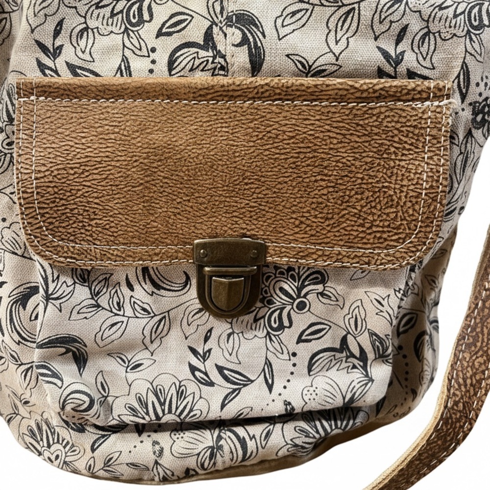 NWT Myra Bag Doyen Shoulder Bag (Model S-1524) Medium-Sized Crossbody/Shoulder - Picture 5 of 11